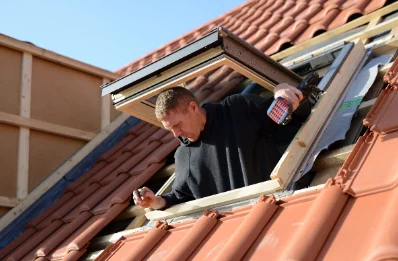 Pose de fenêtres de toit Velux à Chamaloc